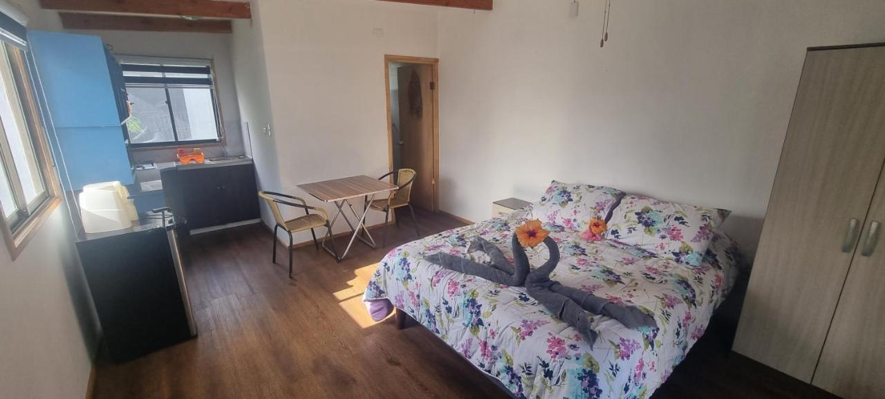 Hostal Henua Roa 2 Apartment Hanga Roa Ngoại thất bức ảnh